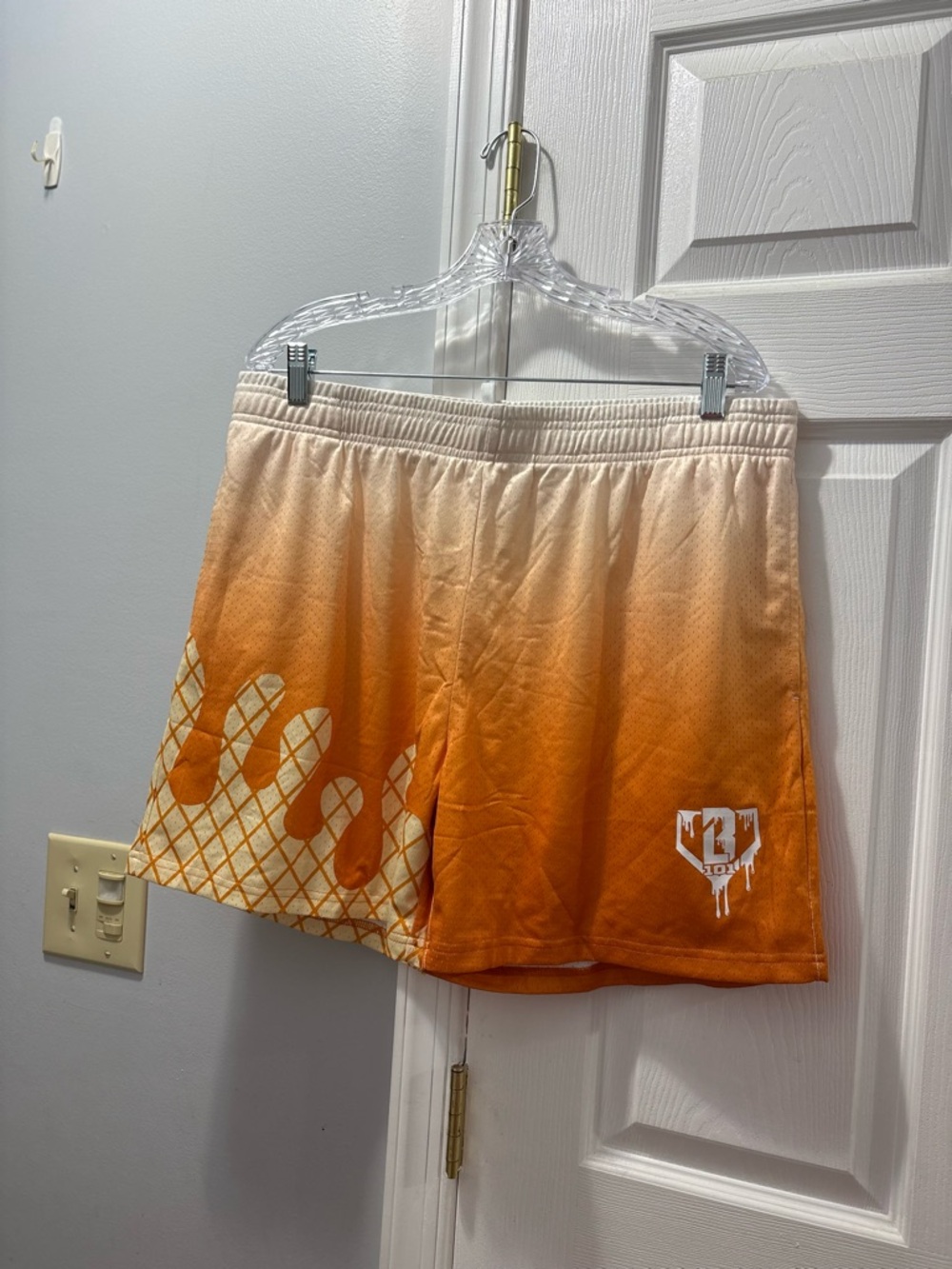 Baseball Lifestyle 101 Creamsicle Icecream Shorts Men’s Sizs XL NWOT